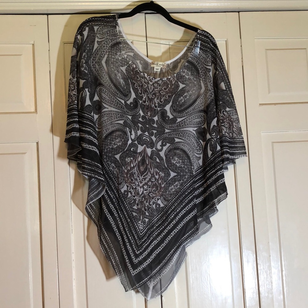 World Unity Sheer Poncho Paisley Print SZ 2X